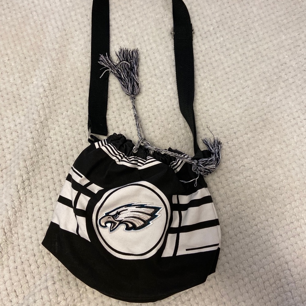 Eagles Purse